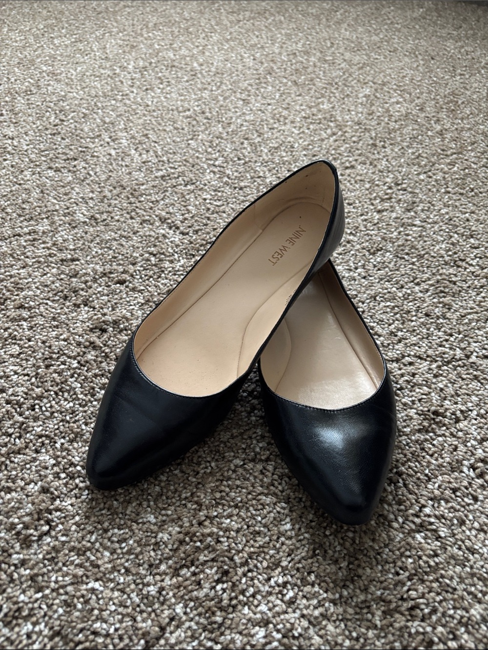 Nine West Black Pointed-Toe Leather Flats